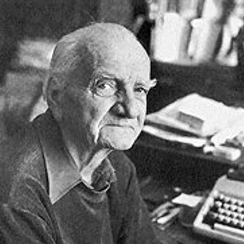 László Gyula (1910 - 1998) 